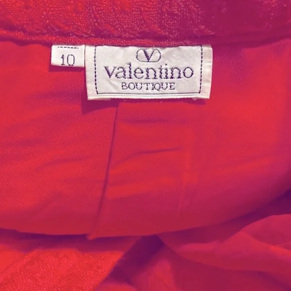 Valentino Vintage Ruffled Mini Skirt, Raspberry Pink, Size 10 - Picture 7 of 7